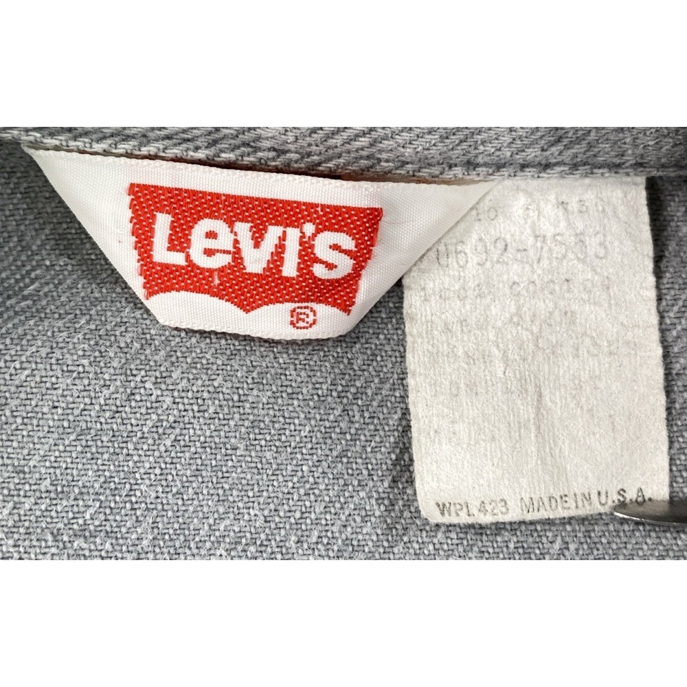 Vintage Levi's Denim Jacket Women's Medium Gray Distressed White Tab - Picture 6 of 12